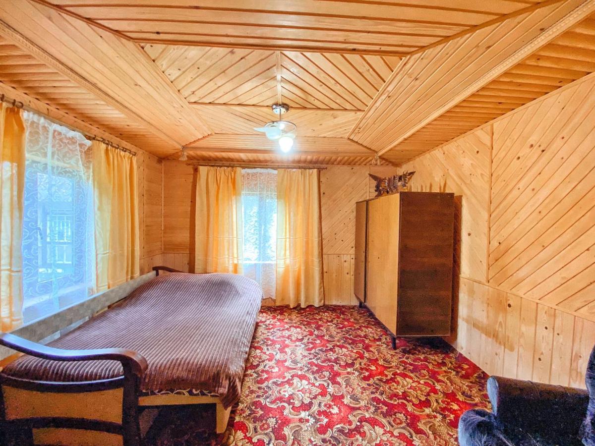 Вершина Карпат Hotel Krasnik Ngoại thất bức ảnh